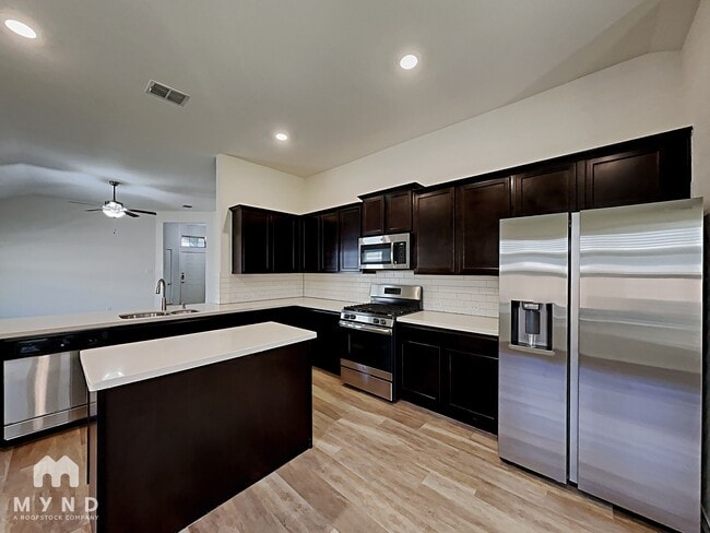 Photo - 2436 Dolostone Dr