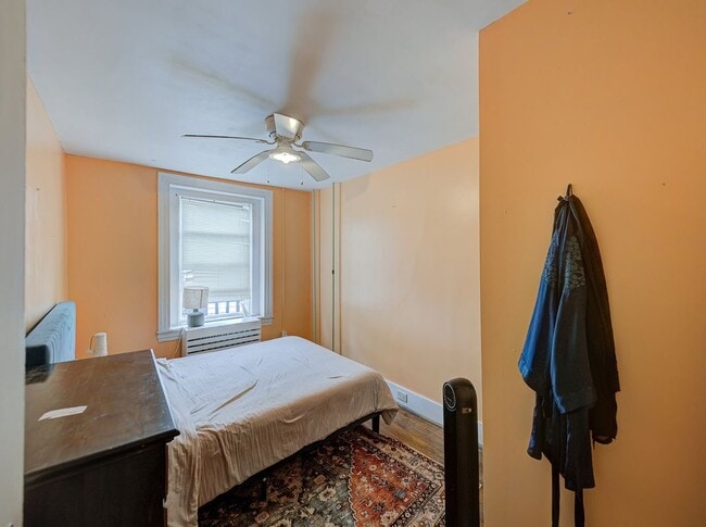 8 Trenton Ave Unit 2