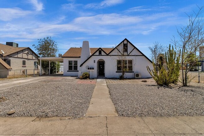 Photo - 1/2 MONTH FREE RENT MOVE IN SPECIAL!!! Brand new remodeled in the heart of downtown PHX