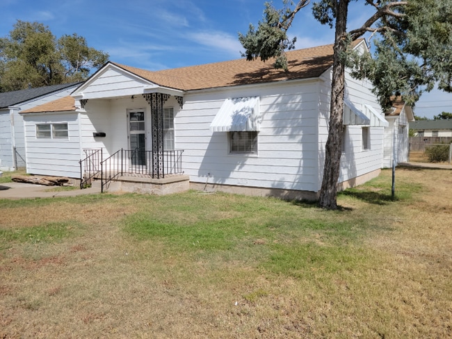 Photo - 4127 S Hughes St