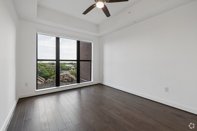 C1 2BR, 2BA - 1,130SF - Primary Bedroom