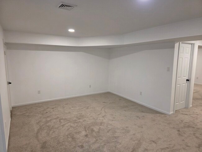 Photo - 196 Lexington Rd