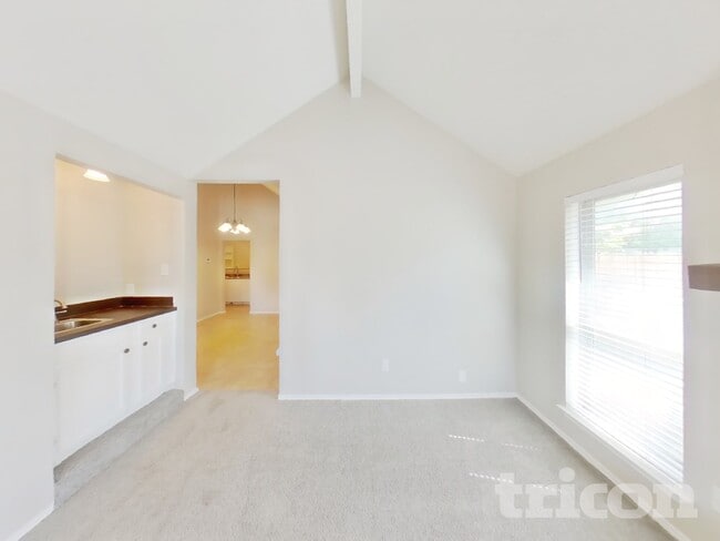 Photo - 6621 Brookhaven Trail