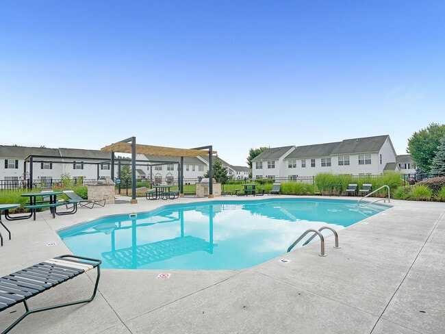 23-web-o-mls-DSC02912 - Reserve at Easton