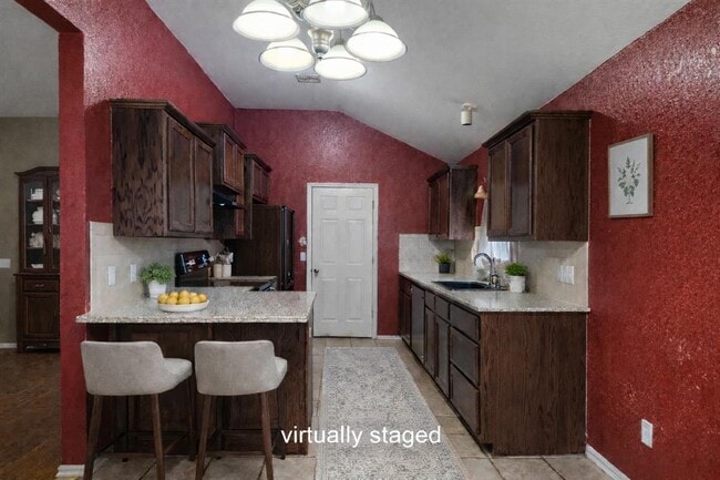 Photo - 212 Cambridge Dr