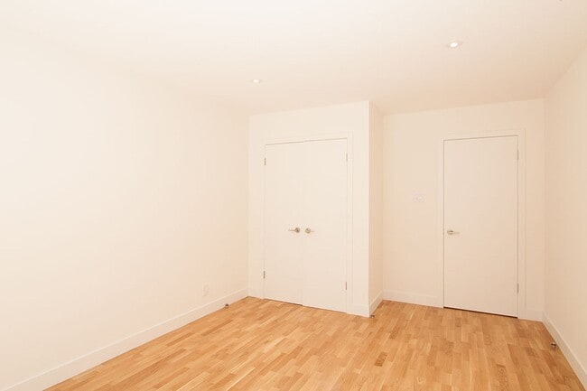 Photo - 3468 Rue Drummond Unit 503