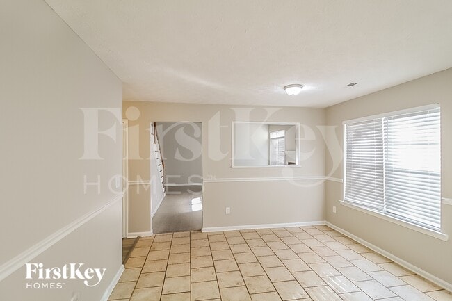 115 Foxlair Cir