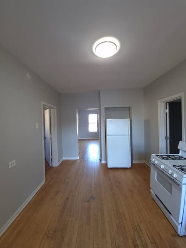 Photo - 634 N Lamon Ave