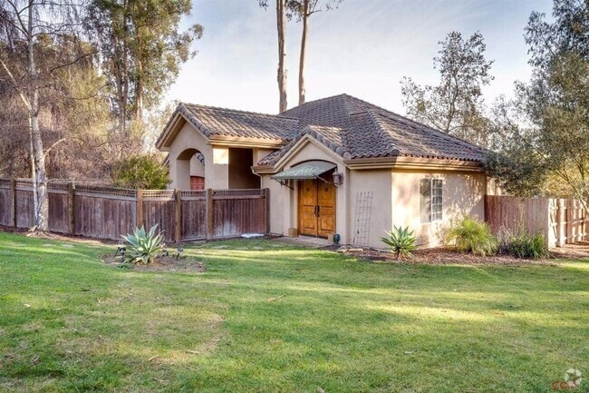 Building Photo - 2041 Idyllwild Pl Rental
