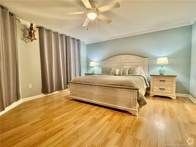 Building Photo - 3880 N Hwy A1A Unit 403 Rental