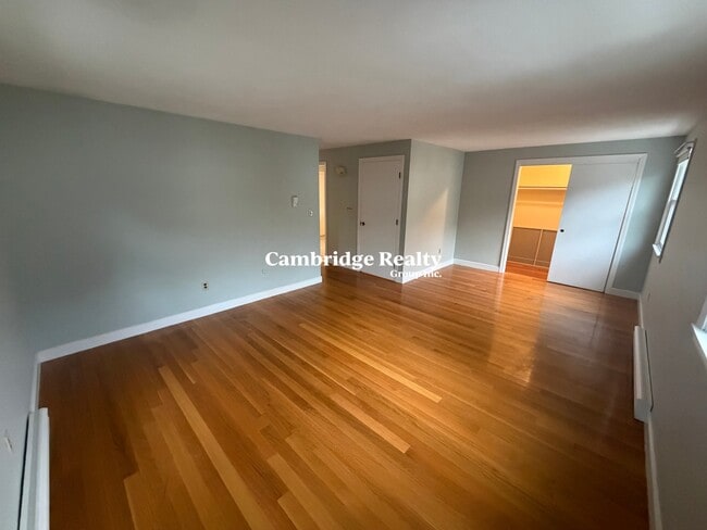 Photo - 90 Sylvia St Unit 2T