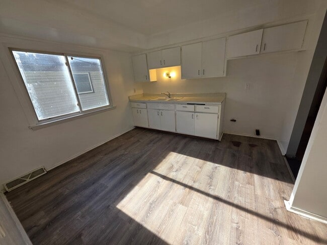 Photo - 5165-5167 N 45th St Unit 5167