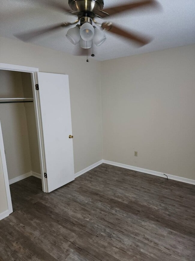 Photo - 115 Morningside Dr