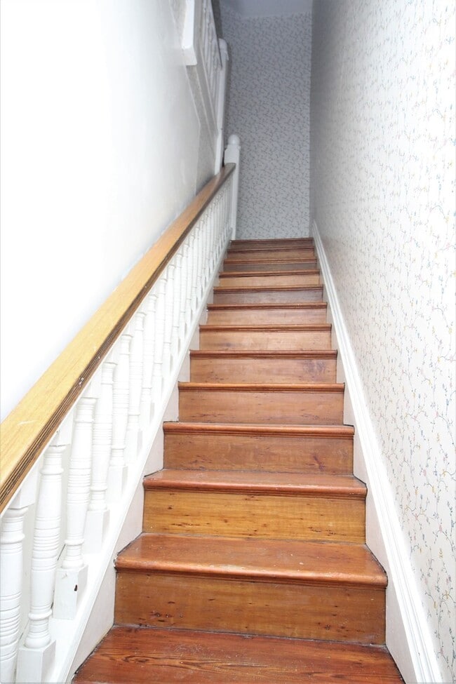 Photo - 1513 Bolton St Unit #2