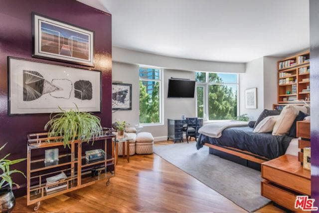 Building Photo - 1 W Century Dr Unit 4B