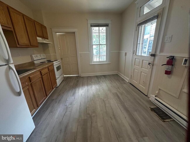 Photo - 524 N Franklin St