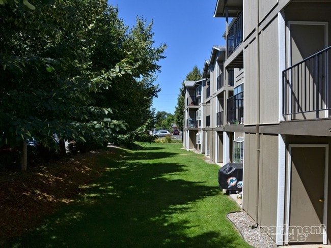 Patios & Balconies