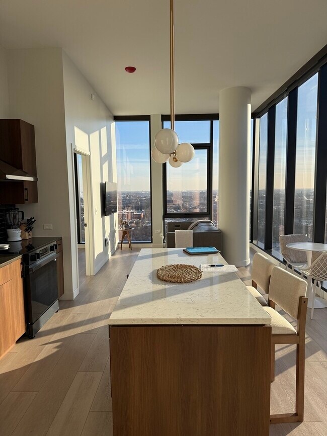 Photo - 1101 W Van Buren St