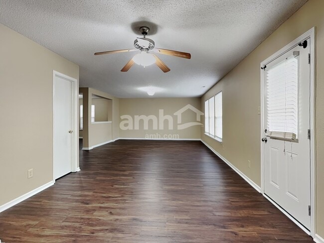 Photo - 10757 Emery Dr