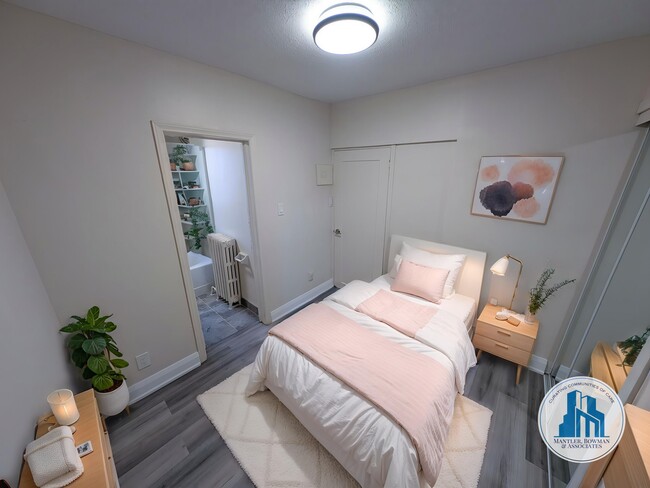 Photo - 22-22 Robina Ave Unit 12