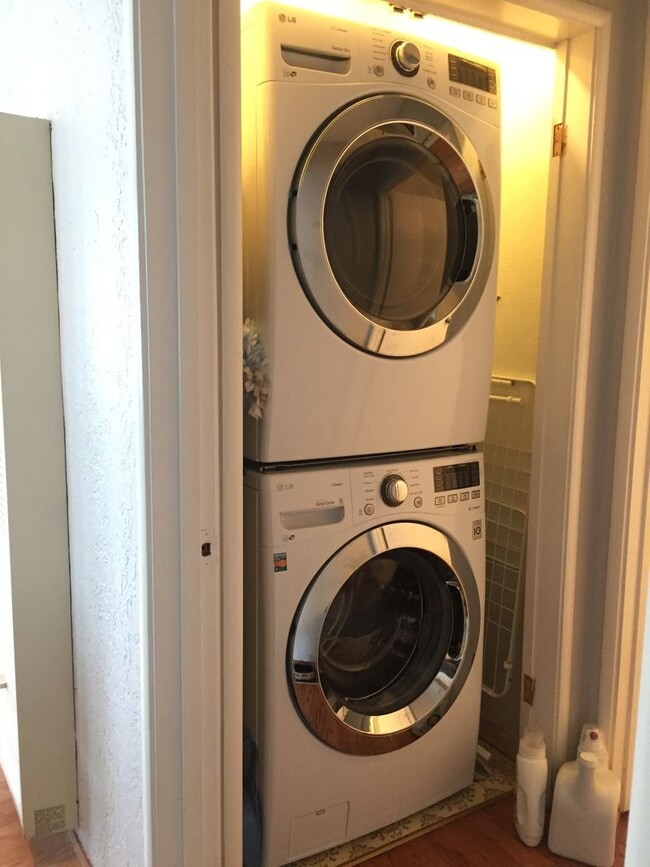 Photo - 1380 Hearst Ave