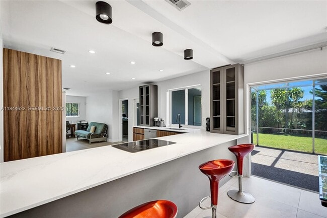 Photo - 1940 NE 185th Terrace