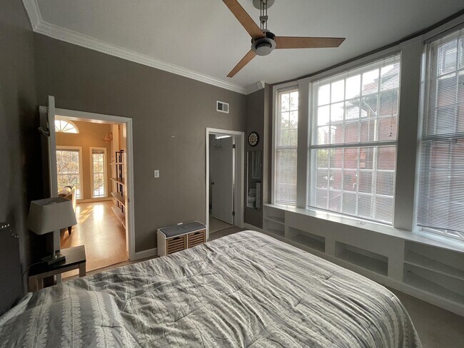 Photo - 1515 16th St NW