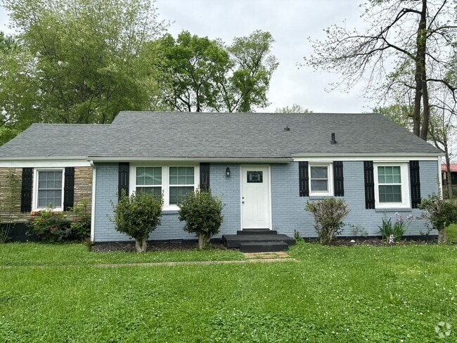 Building Photo - 135 N Meadow Dr Rental