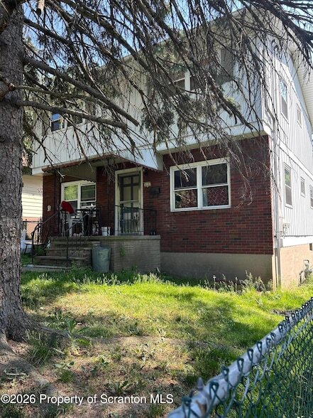 Photo - 418 Pear St Unidad 2nd floor