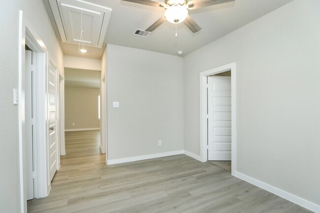 Photo - 14110 Greystone Ter St
