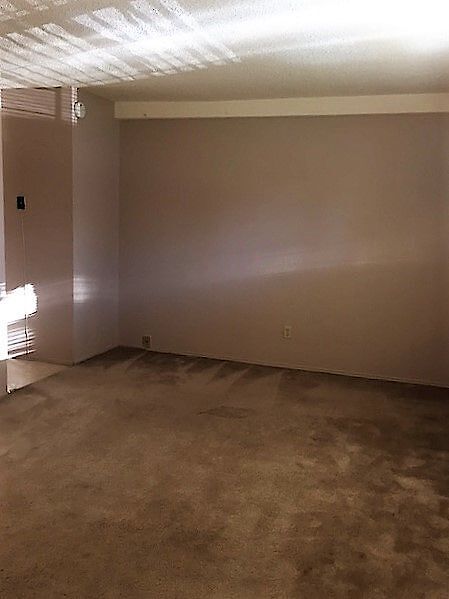 Photo - 2515-2517 17 St SW Unit 102