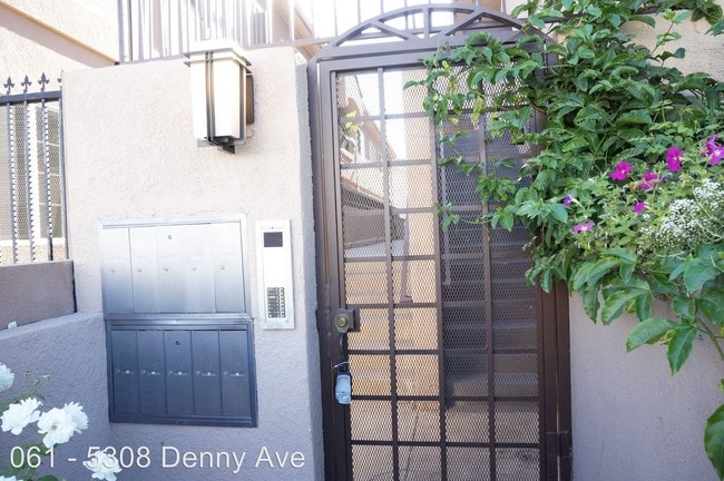 Photo - 5308 Denny Ave