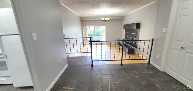 Building Photo - 44 Broadlawn Park Unit 18 Rental