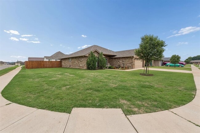 Photo - 1751 Lexington Ct