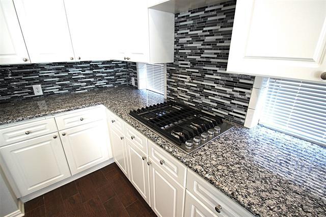 Photo - 18620 Gibbons Dr