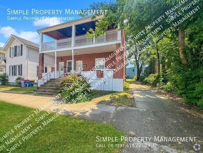 Building Photo - 742 4th St NW Rental