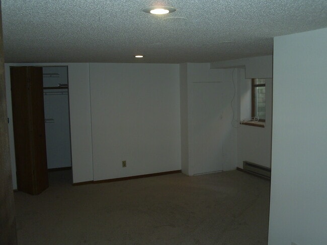 Photo - 2111 Grand Ave S
