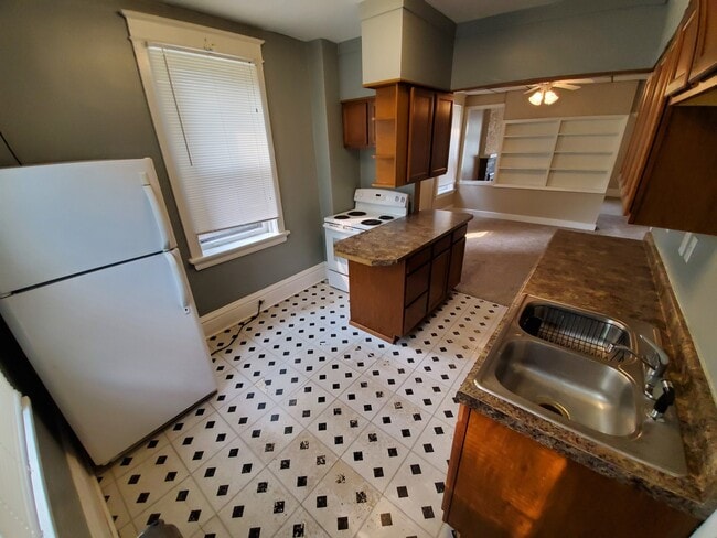 Photo - 623-625 N 10th Ave E Unidad 625 N 10th Ave E