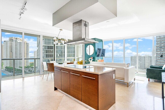 Photo - 485 Brickell Ave Unit ID1240489P