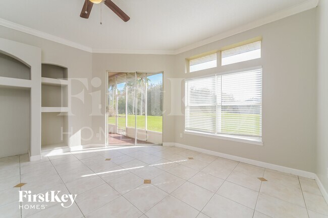 Photo - 3600 Molona Dr