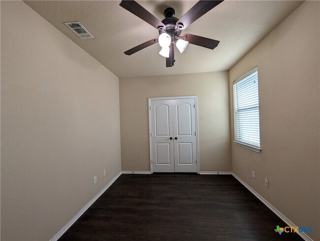 Photo - 1032 Brown Rock Dr