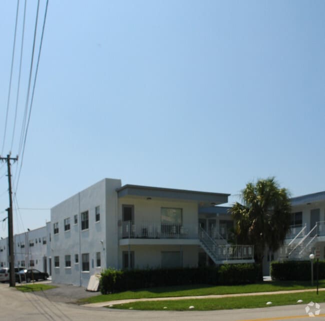 Crescent Arms Apartments