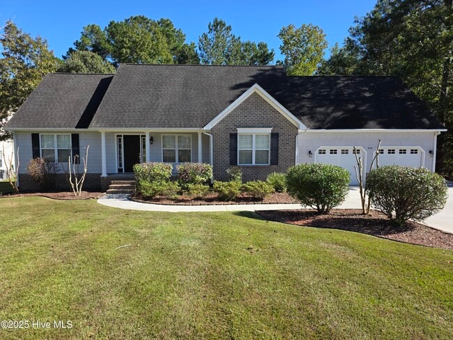 Building Photo - 345 Farina Dr
