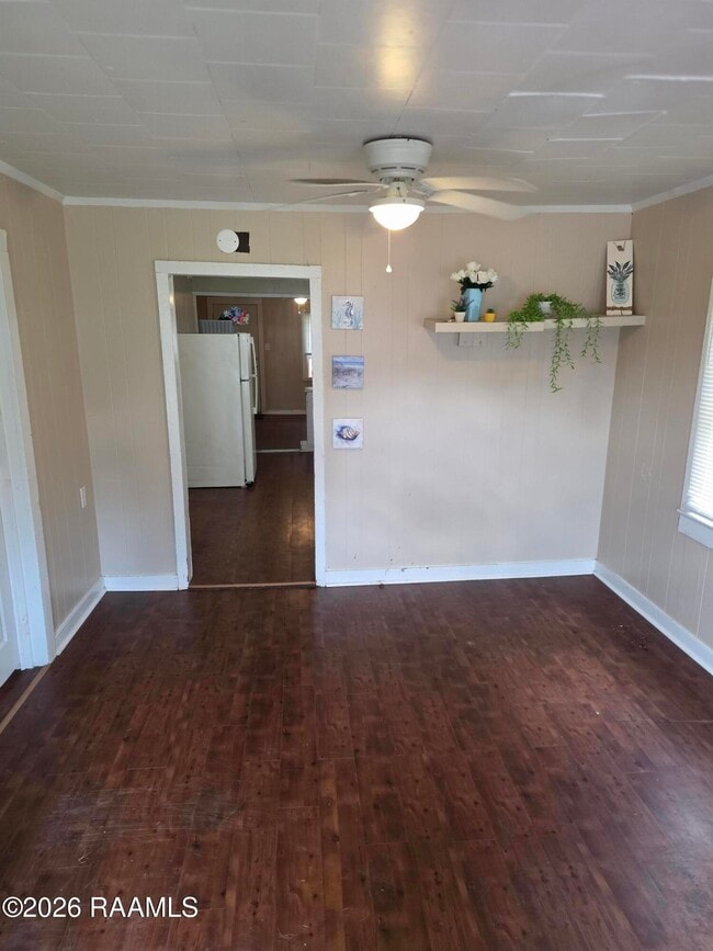 Photo - 1032 N Railroad Ave