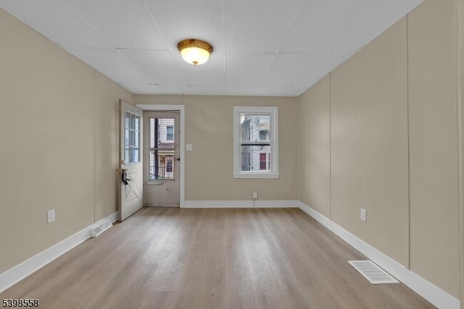 Photo - 116 Mercer St