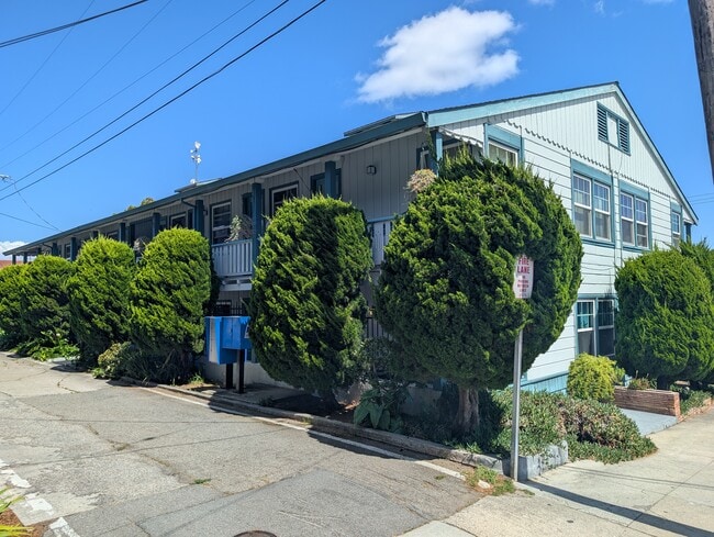 306 Cliff St