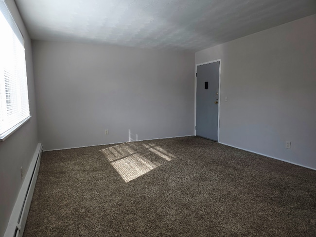 Photo - 3339-3339 Epworth Ave Unit 10