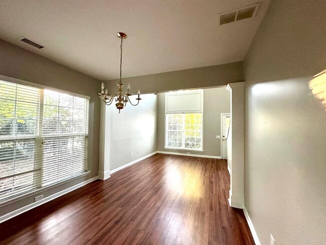 Photo - 3304 Mannington Dr