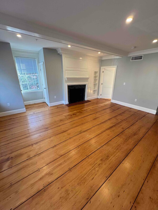 Photo - 393 Essex St Unidad 2