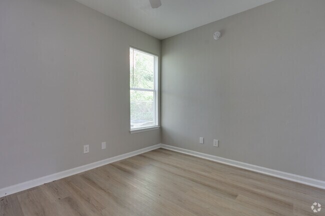3BD, 3BA - 1358SF - The Premier Townhomes @ 1694